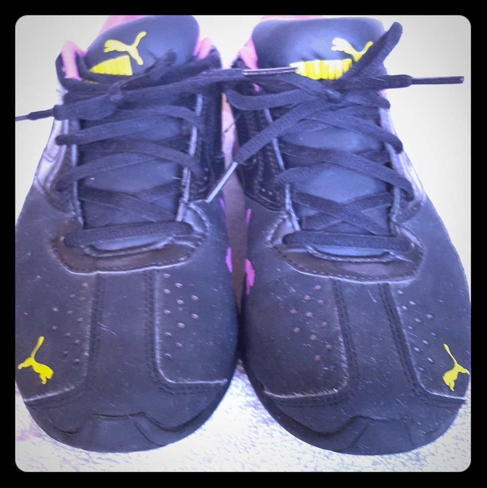 Puma sneakers